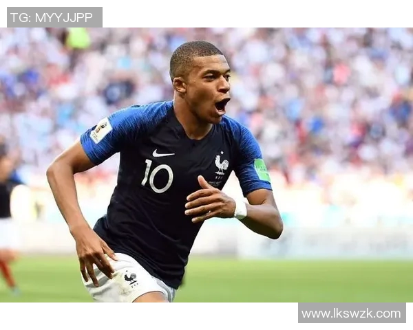 十年前法国足球黑人球星崛起与挑战的辉煌岁月 十年前法国足球黑人球星崛起与挑战的辉煌岁月