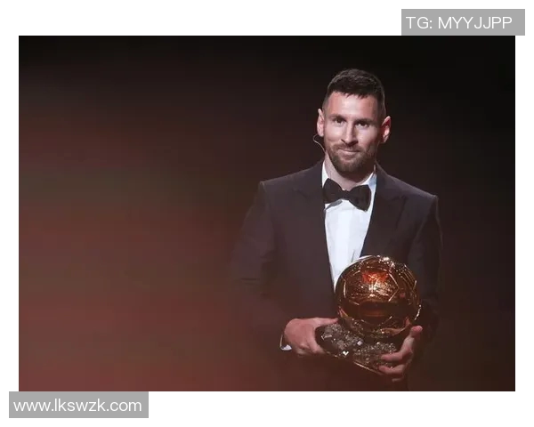 多位知名足球球星相继离世引发球迷深切缅怀与世界足坛震动 多位知名足球球星相继离世引发球迷深切缅怀与世界足坛震动