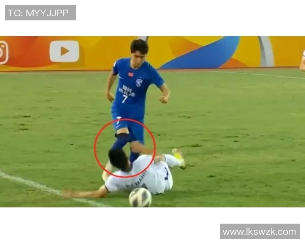 足球小孩挑衅球星引发热议 网友怒批背离体育精神 足球小孩挑衅球星引发热议 网友怒批背离体育精神